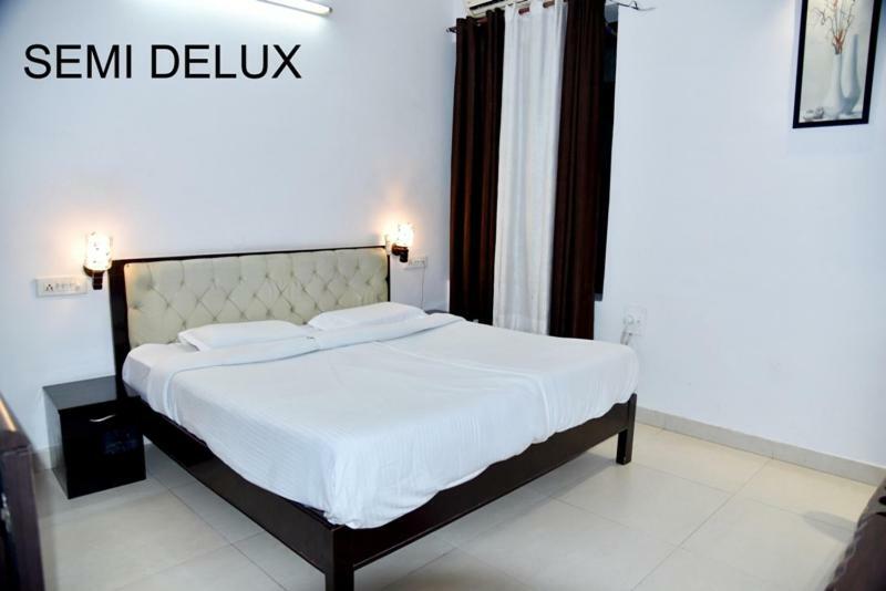 Hotel Royal Classic Bareilly Exterior foto